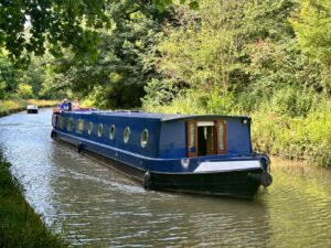 last minute canal holidays